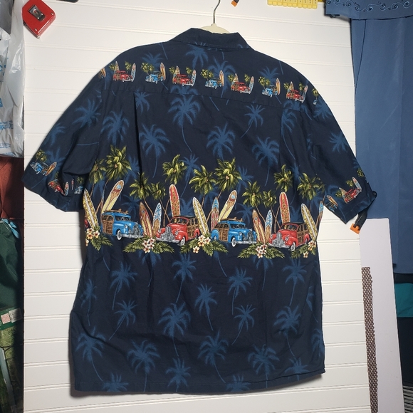 Pacific Legend Apparel Hawaiian Shirt - Picture 2 of 8